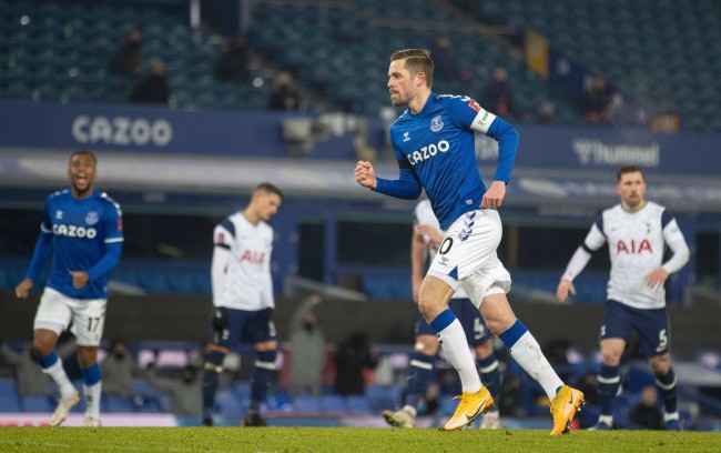 对多次射门 对多次射门