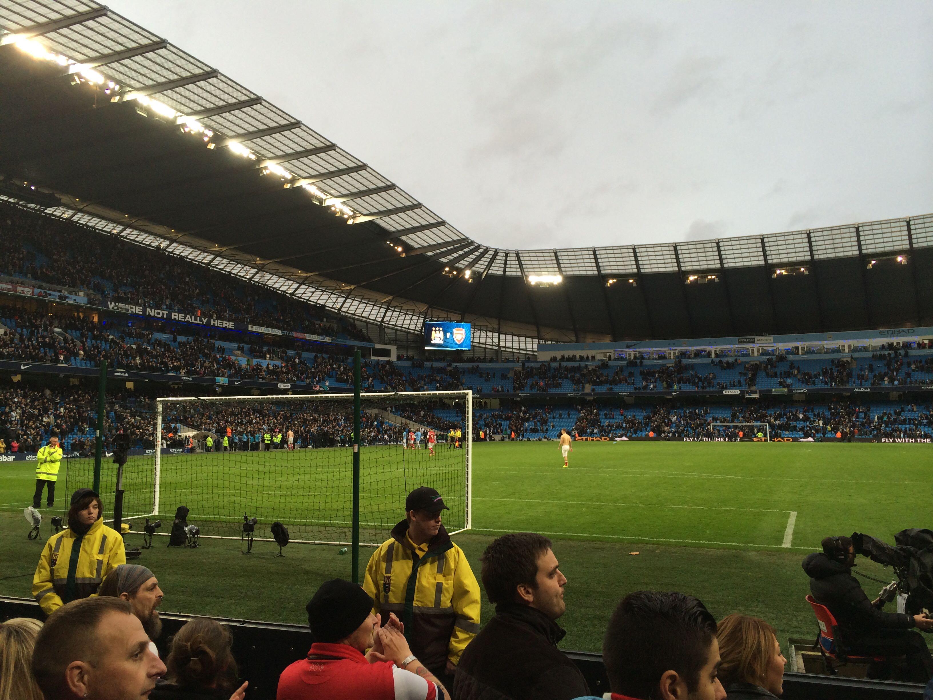 在报道马拉 在报道马拉